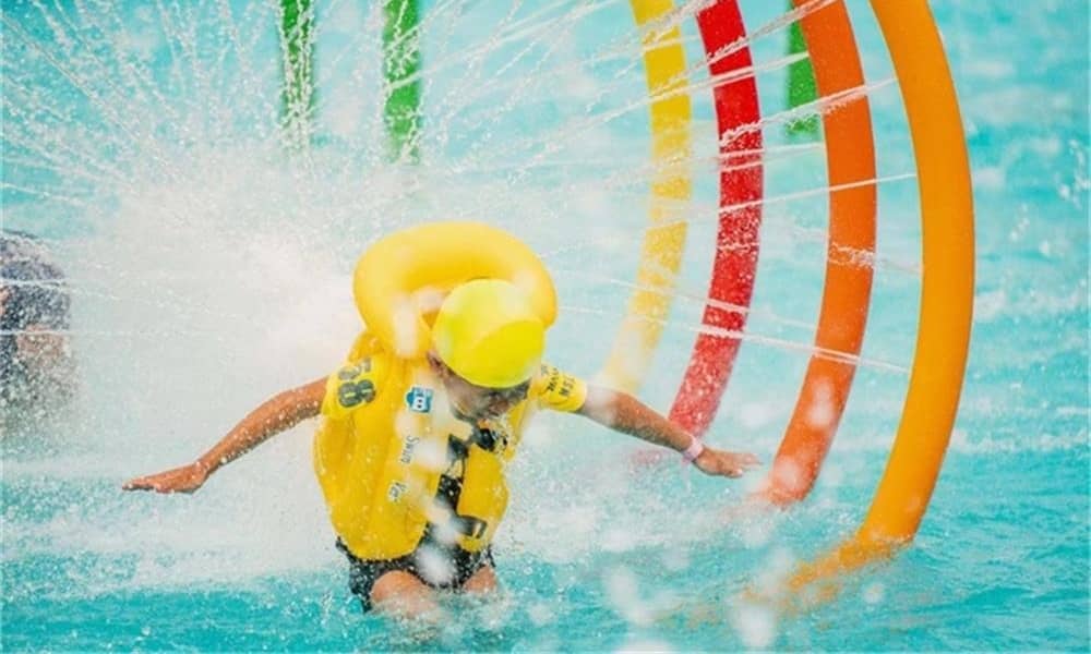 戏水小品 戏水小品