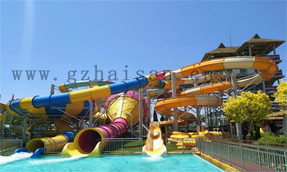 如何设计具有国际化元素的水上乐园?