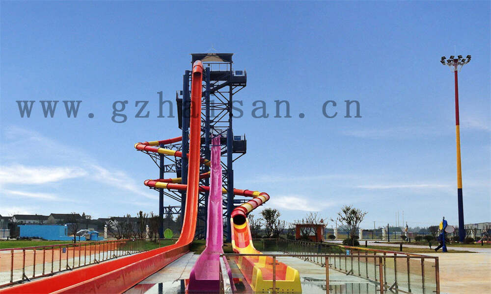 如何延水上乐园设备寿命呢?